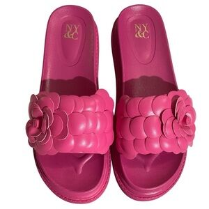 NEW YORK & CO BRIGHT PINK FLOWER  CAMILLA SLIDES SZ 10 MED EUC